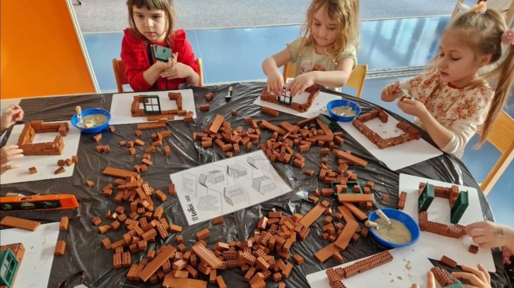 Screenshot_20230329_210413